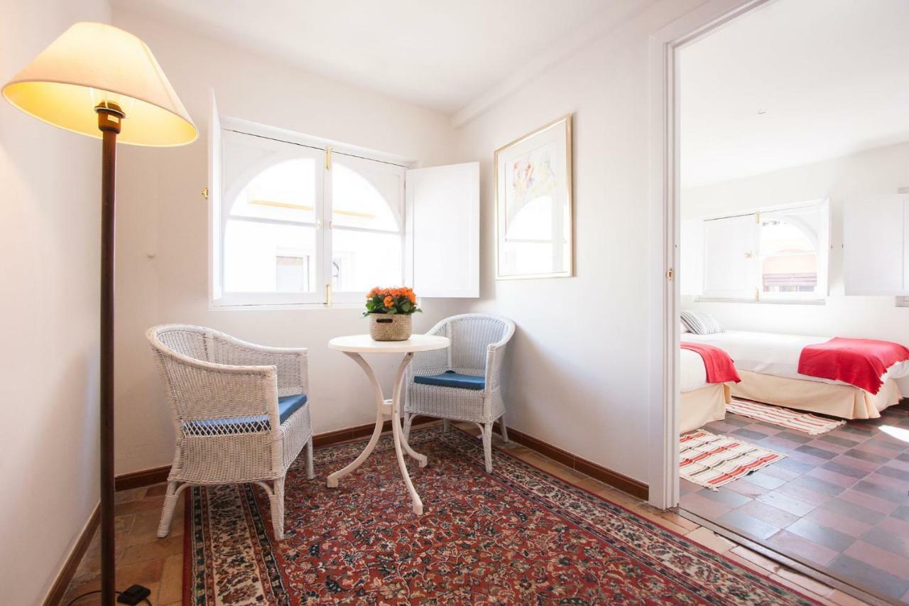Casa De Tintes Apartment Seville
