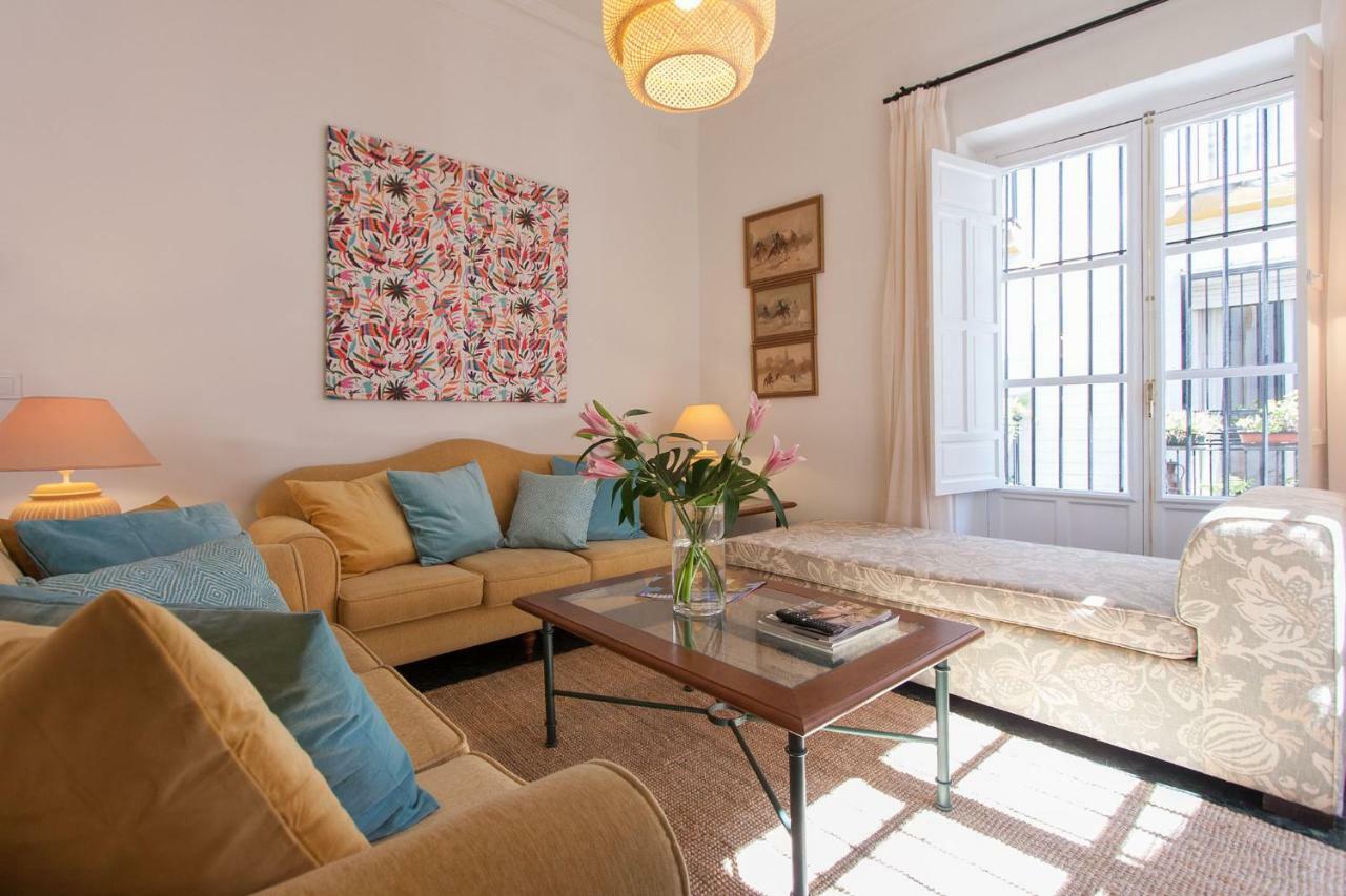 Casa De Tintes Apartment Seville