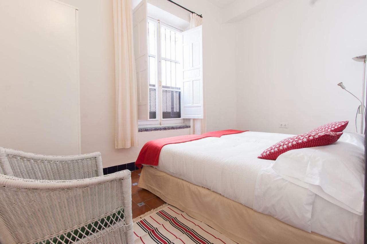 Casa De Tintes Apartment Seville